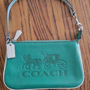 Coach Nolita 19 colorblock with horse and carriage - MINT condition